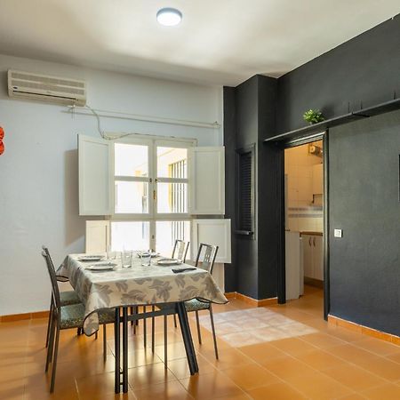 Conde Center Premium Suites, Free Parking Sevilla Kültér fotó