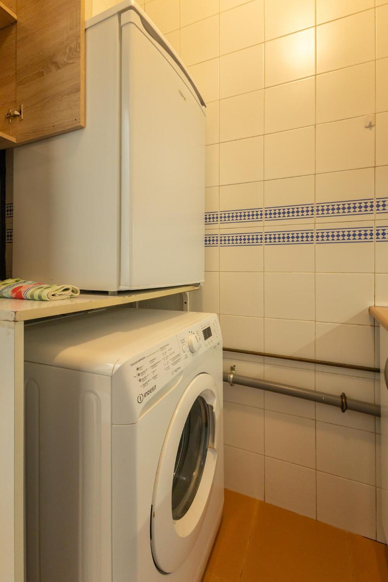 Conde Center Premium Suites, Free Parking Sevilla Kültér fotó