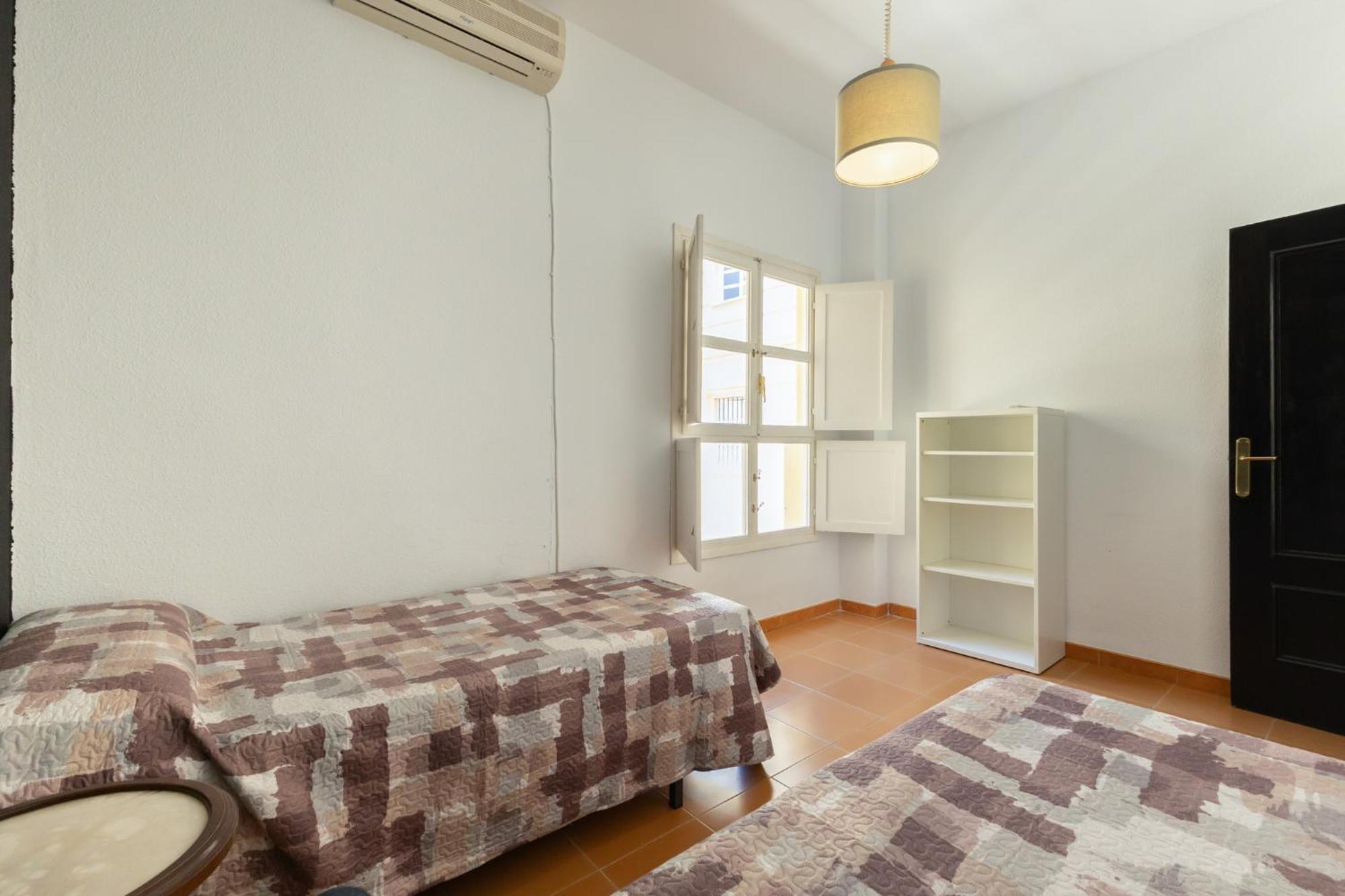 Conde Center Premium Suites, Free Parking Sevilla Kültér fotó