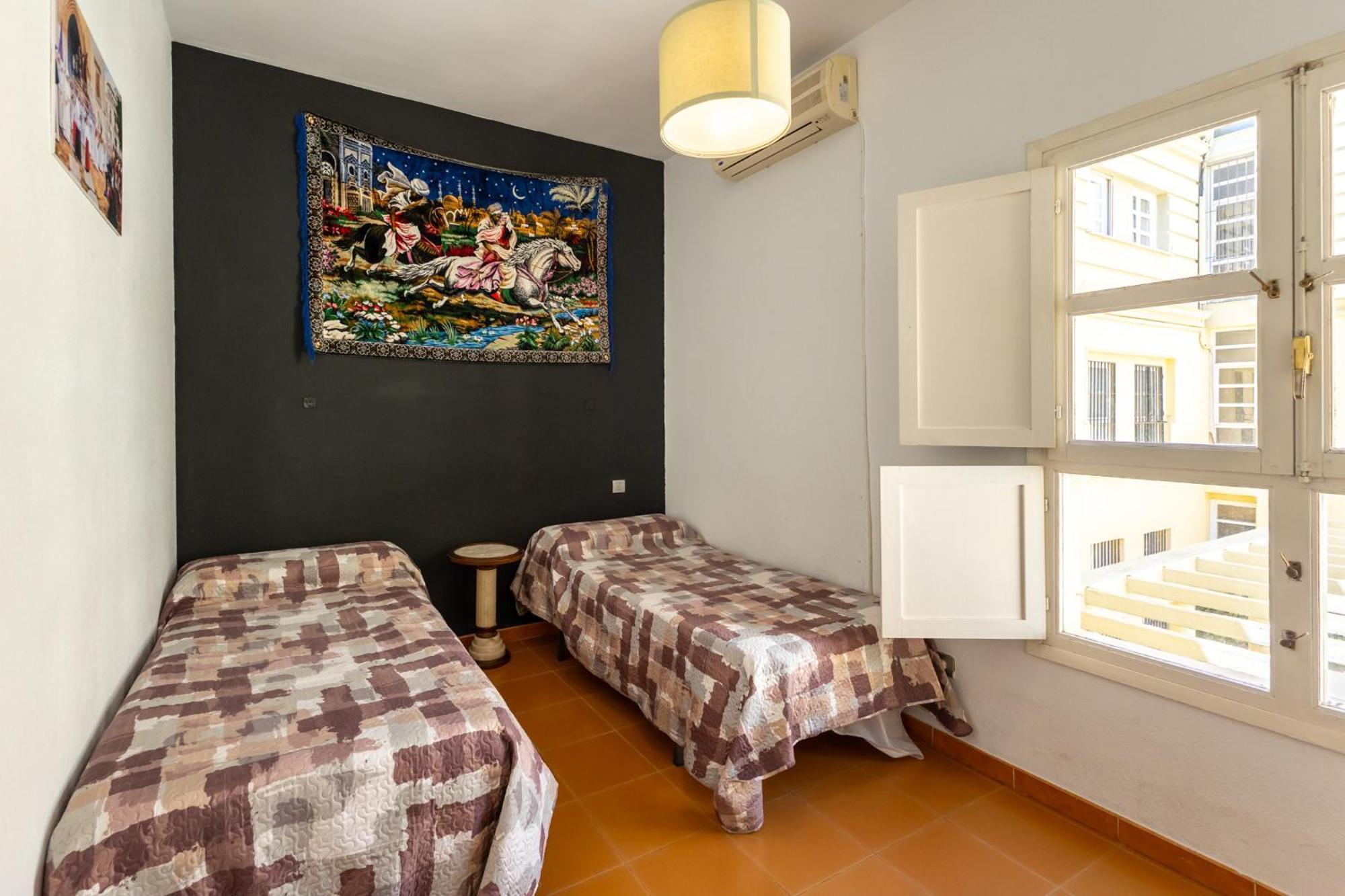 Conde Center Premium Suites, Free Parking Sevilla Kültér fotó
